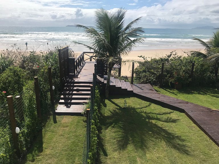 Natureza e pé na Areia